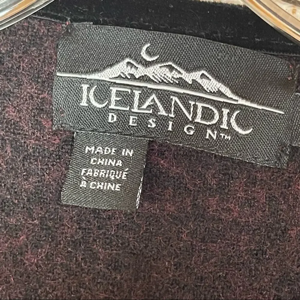 Vintage Icelandic Designs Cardigan - Picture 2 of 8